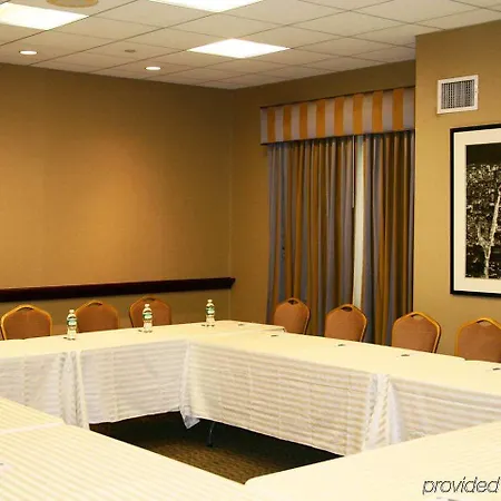 Hampton Inn Ny-Jfk 